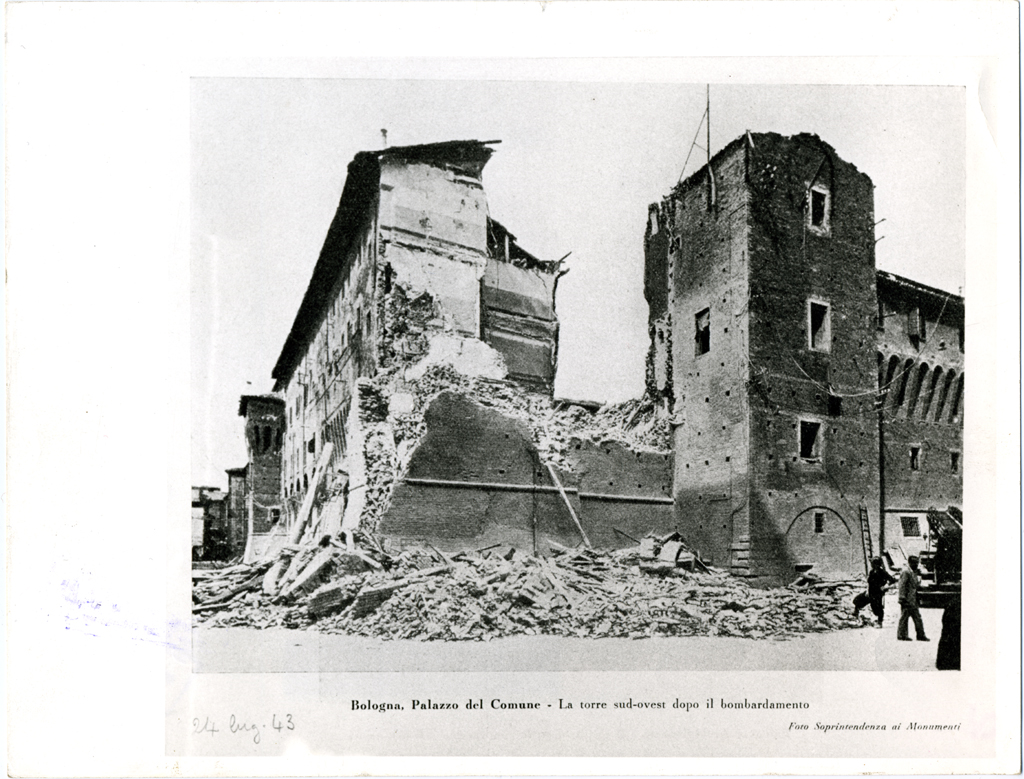 bombardamenti-1943-Palazzo-Accursio